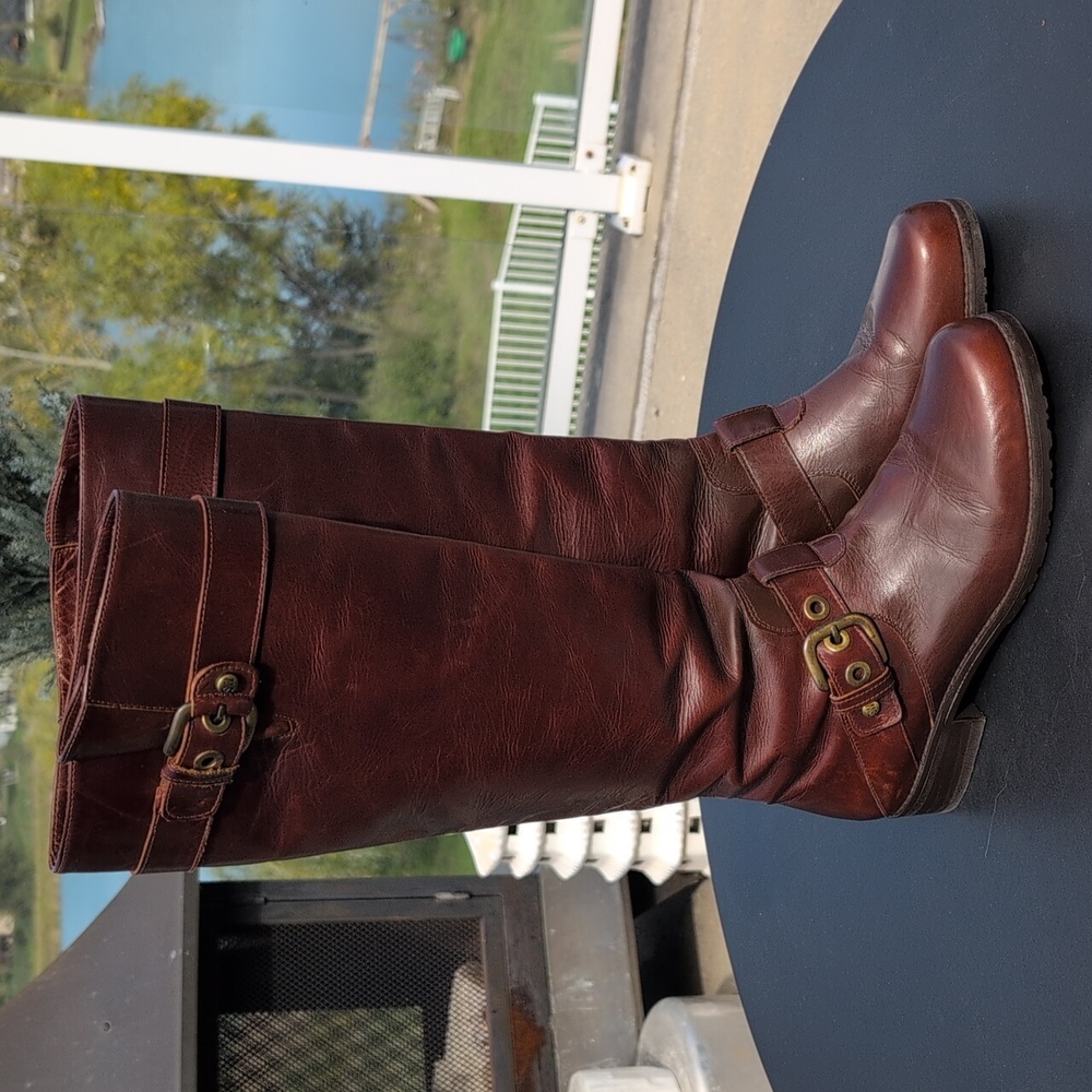 Stuart Weitzman Whisky Leather Harness Boots 6.5